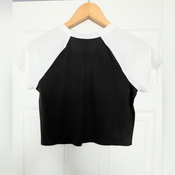 NWT - Zoe+Liv Cropped T-Shirts - Perfect For "Twin Day" at School or at Camp - Picture 4 of 7